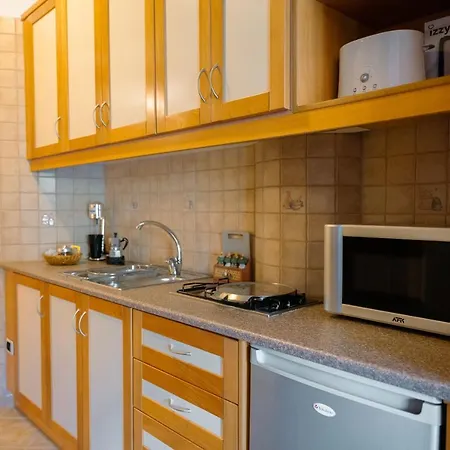 Il Gabbiano Apartment *