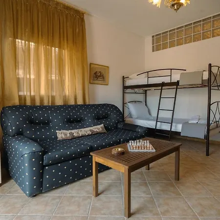 Il Gabbiano * Volos